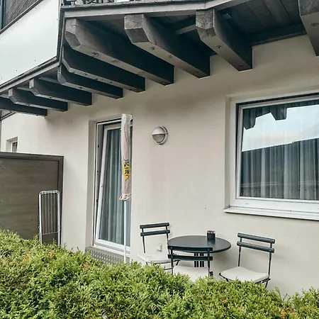 Apartament Alpzbase *