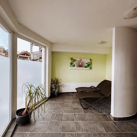 アパート Alpzbase カプルーン