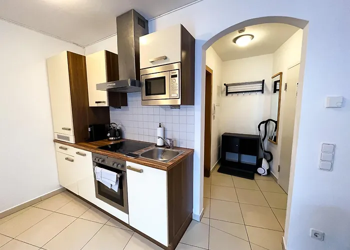 Alpzbase Apartment *